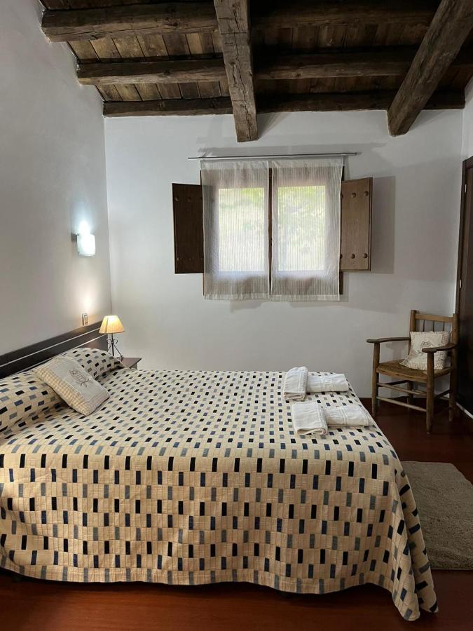 Apartamentos Rurales En Plena Sierra La Calera Extérieur photo