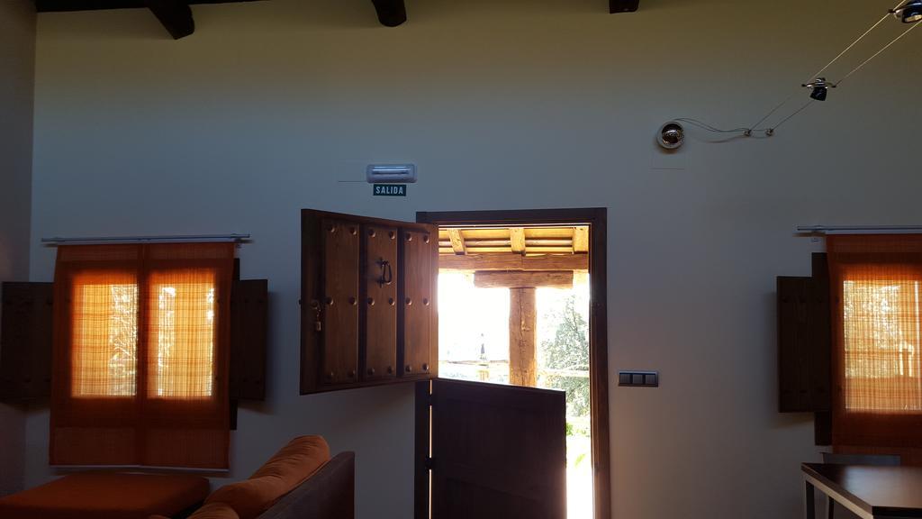 Apartamentos Rurales En Plena Sierra La Calera Extérieur photo